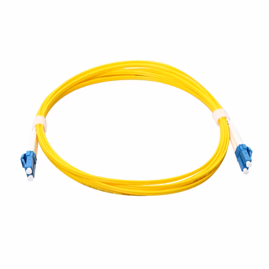 製造 Om4 12/24f G657A1 MPO/MTP 光ファイバー パッチ コード Mtpmpo 光ファイバー パッチ コード